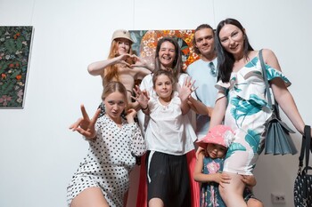 Люся Воронова фотографии с выставки Мозаичность 178